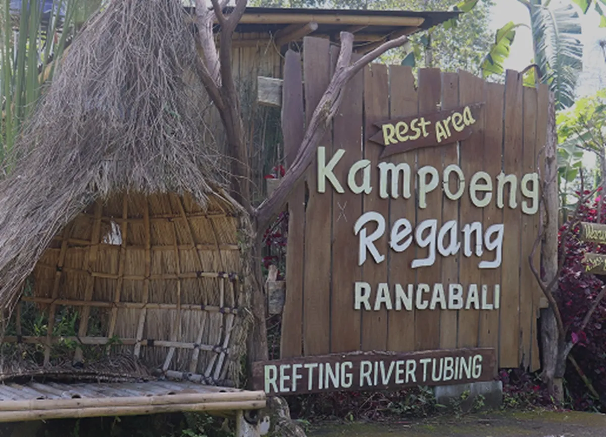 Kampung Regang Rancabali: Surga Tersembunyi dengan Nuansa Tradisi Sunda yang Autentik